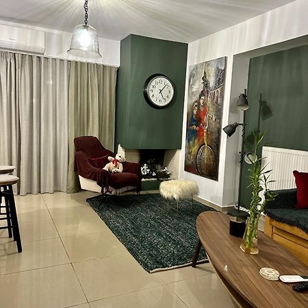 Little John Luxury Apartment Пирей Экстерьер фото