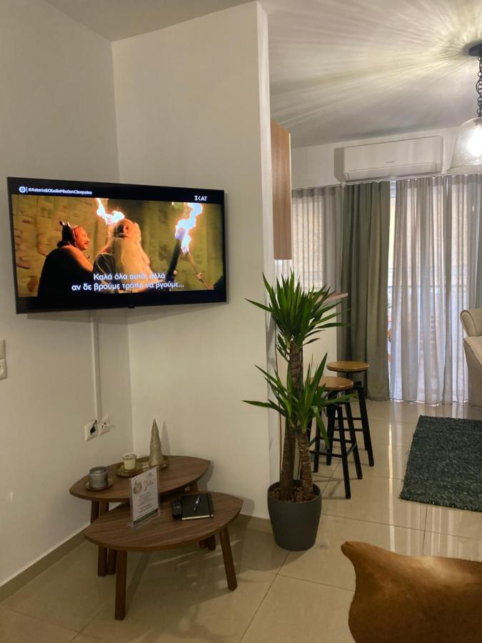Little John Luxury Apartment Пирей Экстерьер фото